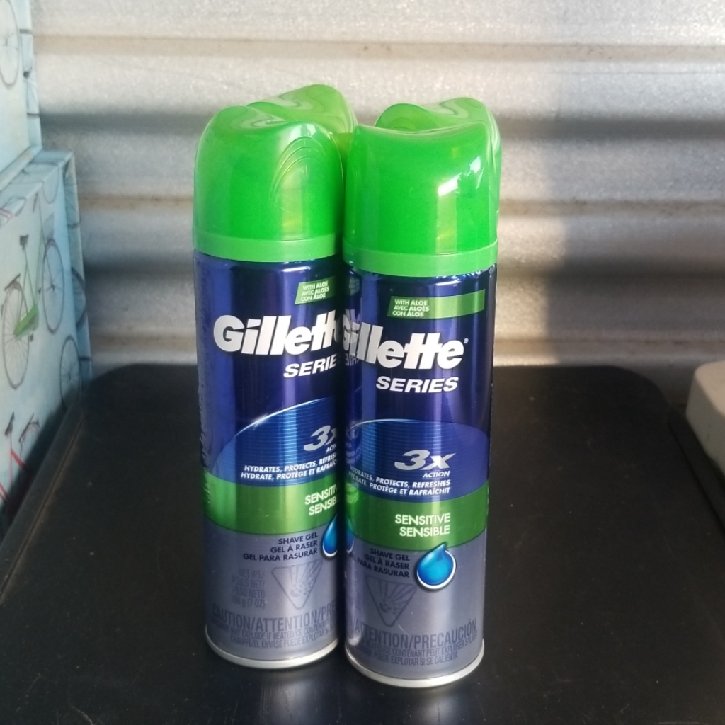 4 Gillette Shave Sensitive